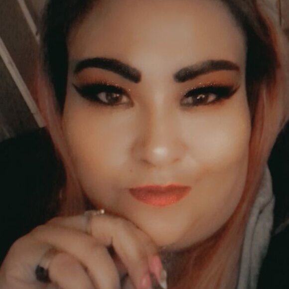 Meet your Posher, Elvida - Picture 4 of 7